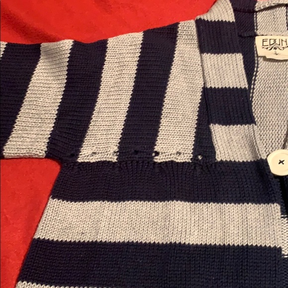 Sweater - Picture 4 of 6